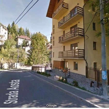 Apartament Aosta Central Sinaia Apartamento Exterior foto