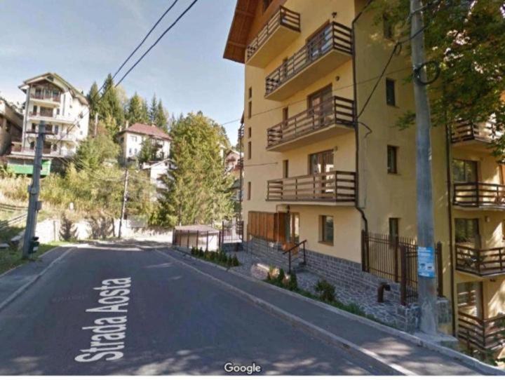 Apartament Aosta Central Sinaia Apartamento Exterior foto